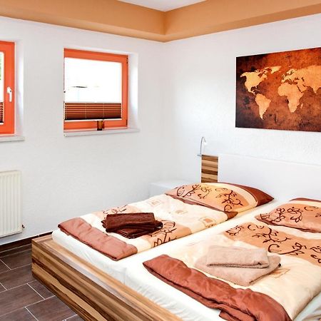 וארן Ferienwohnung Familie Leinweber מראה חיצוני תמונה