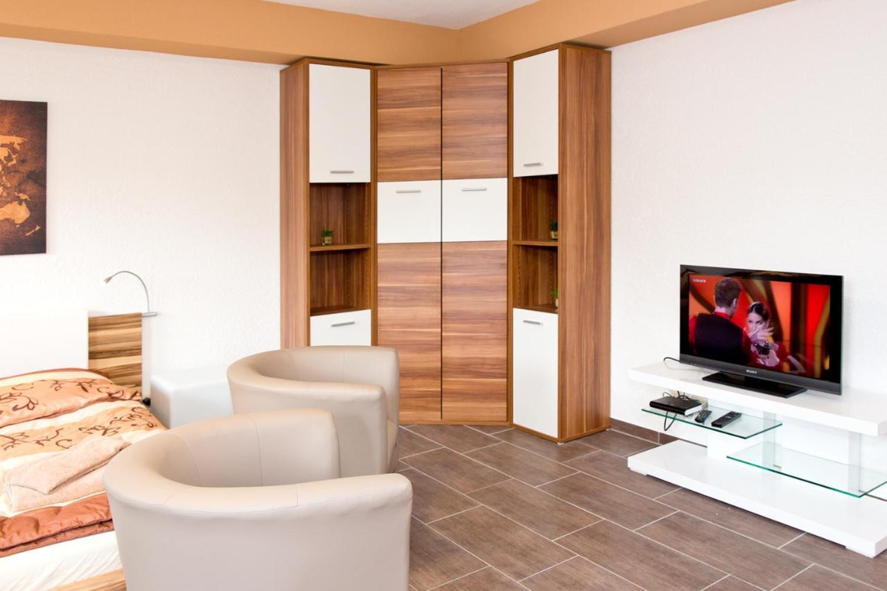 וארן Ferienwohnung Familie Leinweber מראה חיצוני תמונה